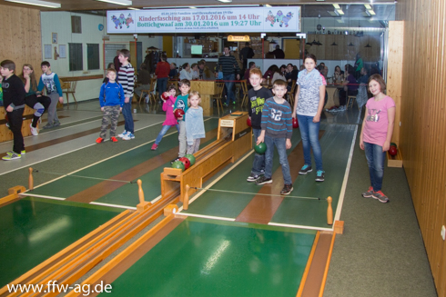 Der Nachwuchs auf der Kegelbahn